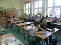 Astăzi,elevii claselor a XI-a și a XII-a susțin cea de-a doua probă la simularea Bacalaureat 2019