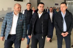 PSNews arată cum loveşte Guvernul Aradul, chiar în ziua vizitei ministrului transportului!