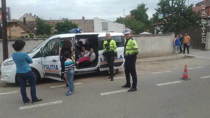 Poliţiştii locali „Pe strada copilăriei”