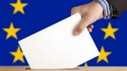 10% dintre preşedinţii secţiilor de votare au depus cereri de retragere la scrutinul din 26 mai