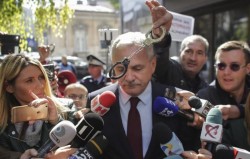 Breaking News!  DRAGNEA merge la ÎNCHISOARE: 3 ani și șase luni de închisoare cu executare