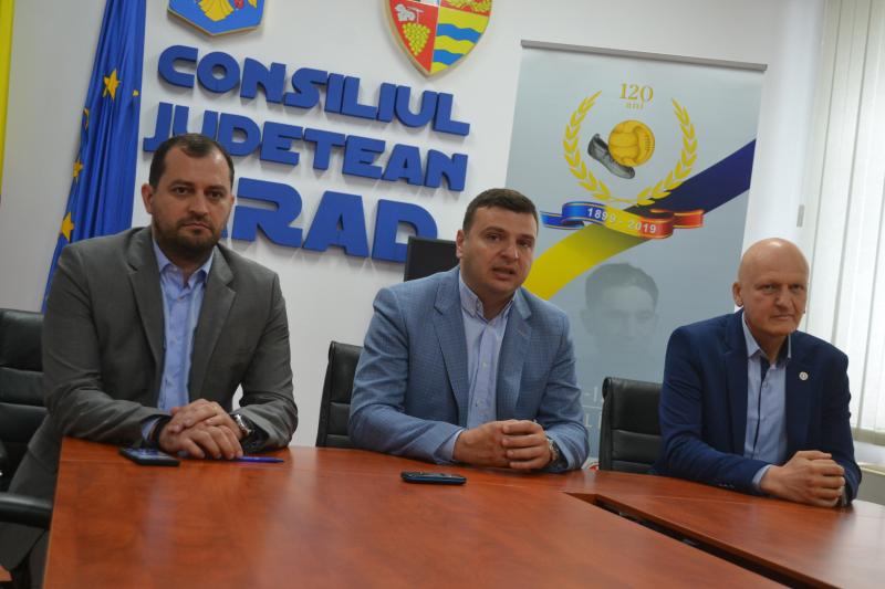 Consiliul Județean Arad și Asociația Județeană de Fotbal au anunțat programul verii pentru evenimentele din cadrul „120 de ani de fotbal în România”
