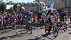 Cupa Aradului la Ciclism impune restricţii în trafic și oprirea circulaţiei tramvaielor 