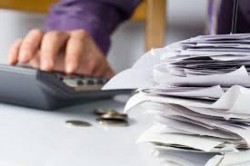 Veste bună pentru români! Ar putea scădea contribuţiile sociale şi de sănătate pentru angajaţii part-time
