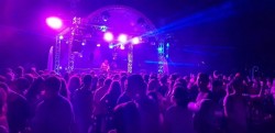 Peste 1000 de tineri în prima seara la Pool Party Arad! Urmează DJ PROJECT live pentrun sâmbătă seara!