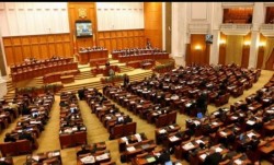 Azi se votează moțiunea de cenzură anti-Dăncilă! Opoziția are 204 voturi și speră să adune 233 de voturi să debarce guvernul