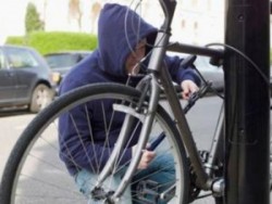 Hoț prins după ce în urmă cu două luni a furat o bicicletă din Arad