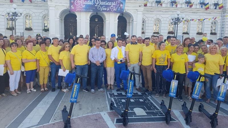 Liberalii arădeni au apăsat butonul de start pentru prezidenţiale