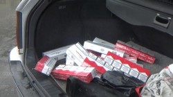 150 pachete de țigări de contrabandă, confiscate la Piața Mihai Viteazul