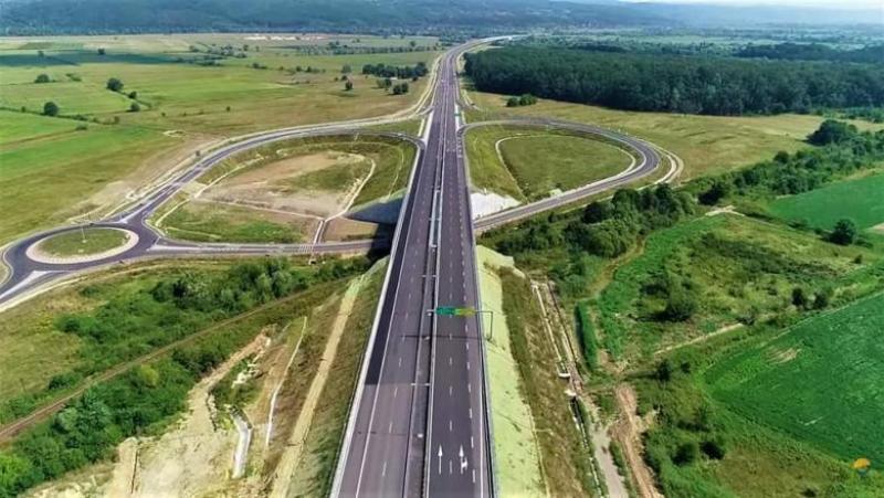 ALERTĂ! S-a rupt autostrada Lugoj-Deva. Lotul 3 al autostrăzii intră în reparații, înainte de inaugurare