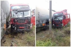 TIR lovit de tren între Săvârşin şi Ilteu. Traficul feroviar a fost blocat