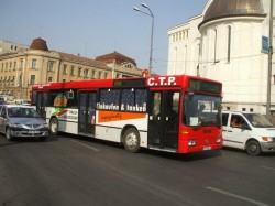 De luni, 30 septembrie, se modifică programul transportului în comun pe anumite rute din judeţul Arad