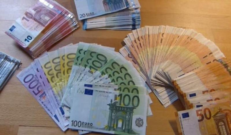 Cum a reușit un bărbat din Oradea să se întoarcă în țară cu aproximativ 300.000 de euro