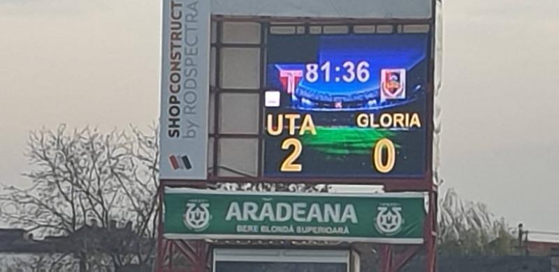 Reușitele superbe semnate de C. Rus și Buhăcianu aduc încă trei puncte: UTA – Gloria Buzău 3-0

