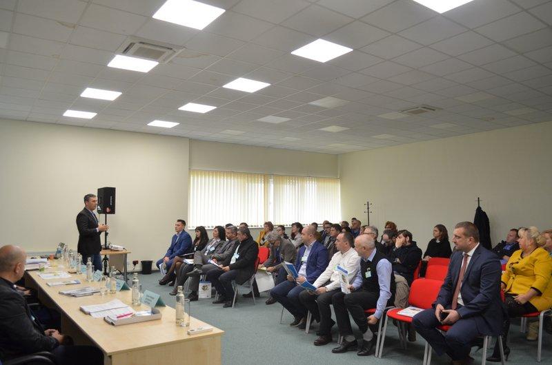 Soluții actuale de finanțare și fiscalitate pentru IMM-uri prezentate la Expo Arad

