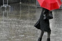 Alertă METEO! Răcire accentuată a vremii, precipitaţii mixte şi vânt