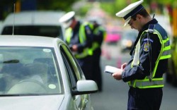Patru șoferi, cercetați pentru infracțiuni rutiere