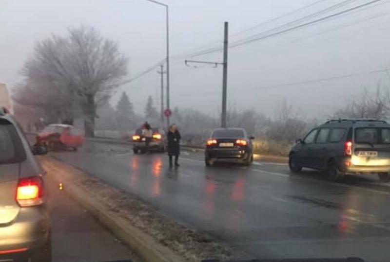 GRAV accident rutier, vineri dimineața, la ieșire din Arad spre Metro