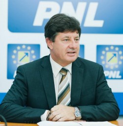 Iustin Cionca, susținut de întregul Consiliu Director al PNL Arad pentru un nou mandat de președinte al Consiliului Județean Arad