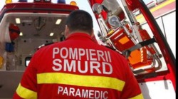 DN 7 BLOCAT în urma unui accident rutier. Două persoane au rămas captive în autoturism