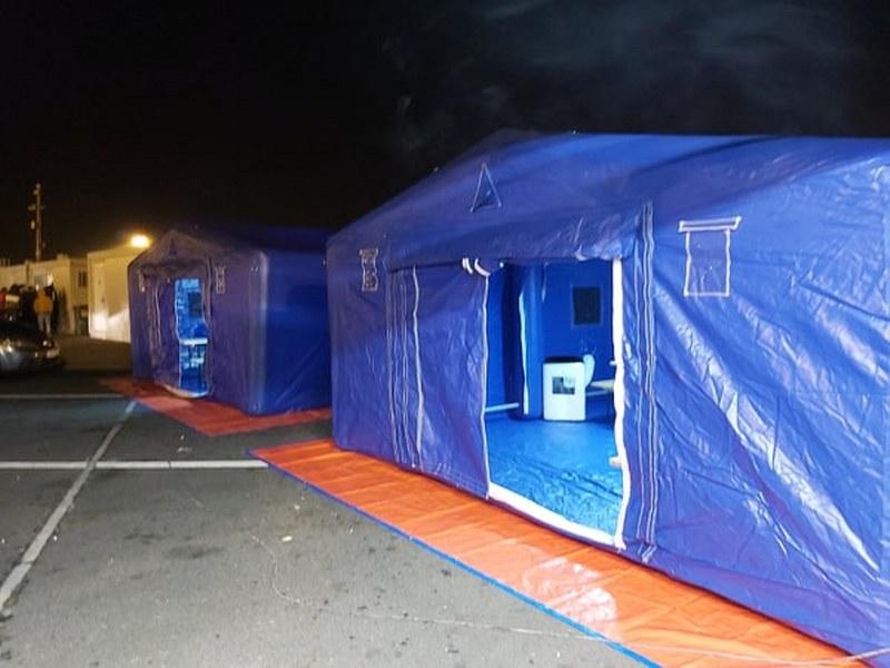 Şapte corturi amplasate la vama Nădlac pentru verificarea celor care intră în ţară