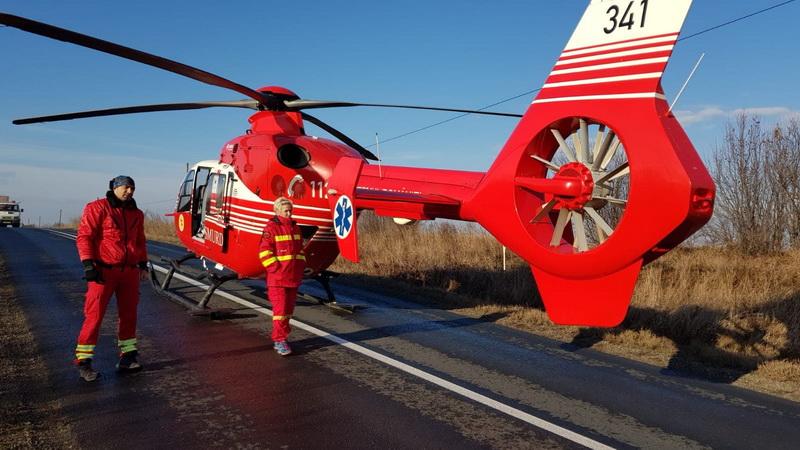 Accident cu victimă încarcerată între Joia Mare şi Almaş! Intervine elicopterul SMURD!