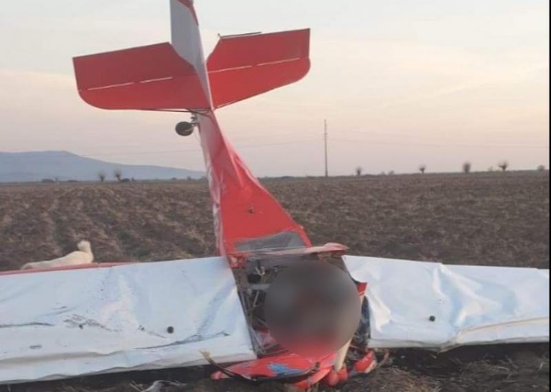 Aeroclubul Charlie Bravo Şiria în doliu. Doi tineri n-au avut nicio şansă prăbuşindu-se de la 100 metri