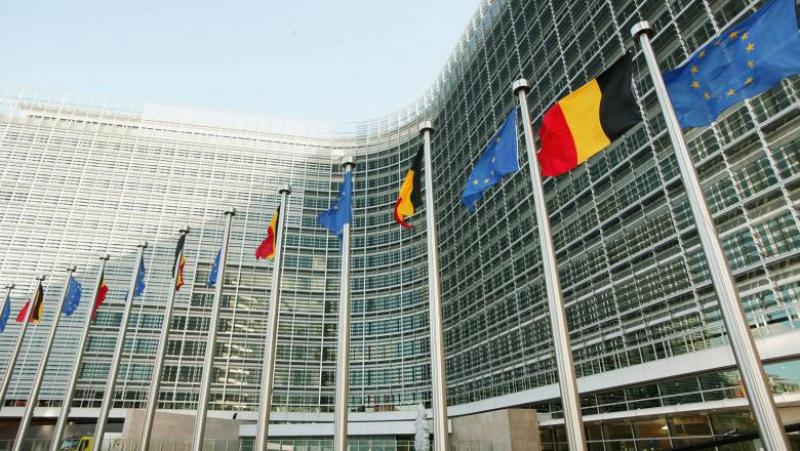 Comisia Europeană a finalizat procedura comună de achiziţie de echipamente de protecţie