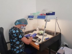 Dotare nouă în lupta cu Covid-19 pentru Spitalului Județean: Sistem automat de extracție ARN 