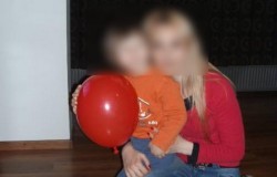 Crimă oribilă în Micălaca. O mamă de 44 de ani este bănuită că i-a tăiatul gâtul copilului cu un cuţit