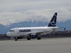 TAROM reia zborurile din 2 mai