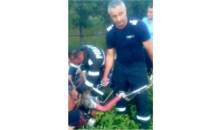 Tânăr de 13 ani din Sebiș, salvat de pompieri după ce și-a prins piciorul într-un motocultor