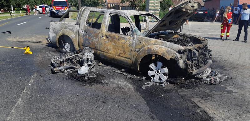 Accident rutier grav la Felnac urmat de incendiu şi decesul unuia dintre victime