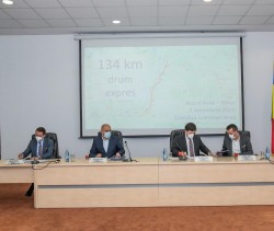 Iustin Cionca, Ilie Bolojan, Călin Bibarț și Florin Birta au semnat parteneriatul pentru drumul expres Arad-Oradea!