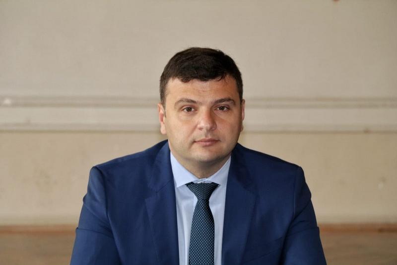 Deputatul Bîlcea a cerut reducerea birocraţiei pentru investiţii 