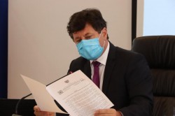 Iustin Cionca: „53.085 de teste pentru depistare a virusului SARS CoV-2 în Arad, cu aparatura finanțată de Consiliul Județean!”