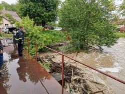 COD PORTOCALIU de inundaţii în zona Gurahonţ