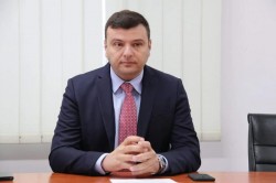 Interpelare pentru a rezolva deficitul de personal DSP Arad destinat triajului din vămi