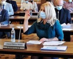 Consilierul municipal Liliana Waas propune amenajarea unor spaţii în care să fie amplasate echipamente de fitness de exterior 