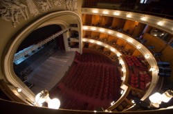 Programul spectacolelor Teatrului Clasic “Ioan Slavici” în luna martie  2021