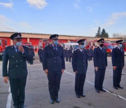 Avansări în grad de Ziua Protecției Civile pentru curajoşii pompieri arădeni