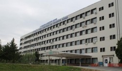 16 cadre medicale sancționate cu diminuarea salariului la Spitalul Județean Arad. Presupus caz de luare de mită anchetat de poliție