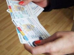 Cărțile de identitate se eliberează cu întârziere 

