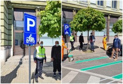 Peste 100 de locuri de parcare gratuite la Arad pentru scutere și motociclete