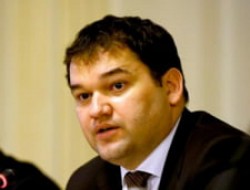 Ministrul Lucrărilor Publice, Dezvoltării și Administrației,  Attila Cseke va efectua joi un tur al Aradului