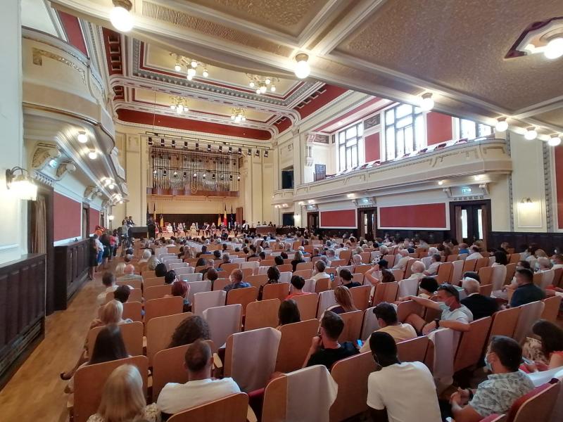 22 de titluri și distincții acordate în cadrul Ședinței festive a Consiliului Local Municipal Arad