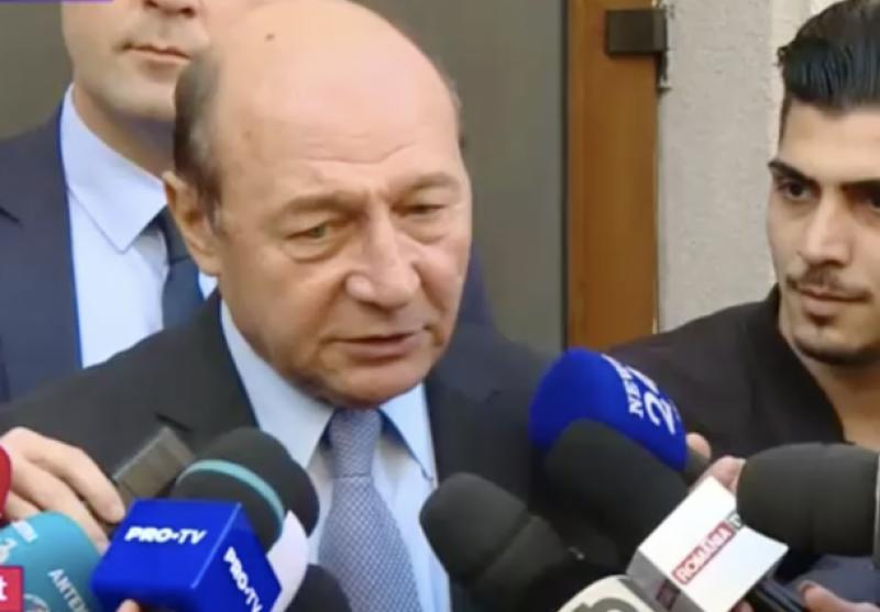 Legea anti-Băsescu a fost adoptată de Parlament. Băsescu riscă să piardă toate drepturile de fost președinte: casa de protocol, SPP, indemnizație specială

