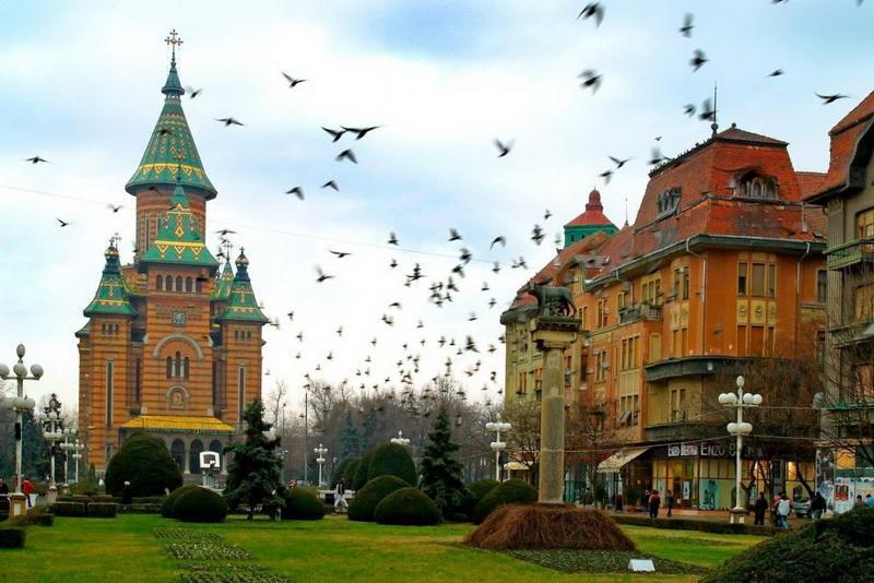 Timișoara, primul mare oraș din România unde va fi instituită carantina de noapte în weekend. Incidența cazurilor covid a trecut de 4 la mie