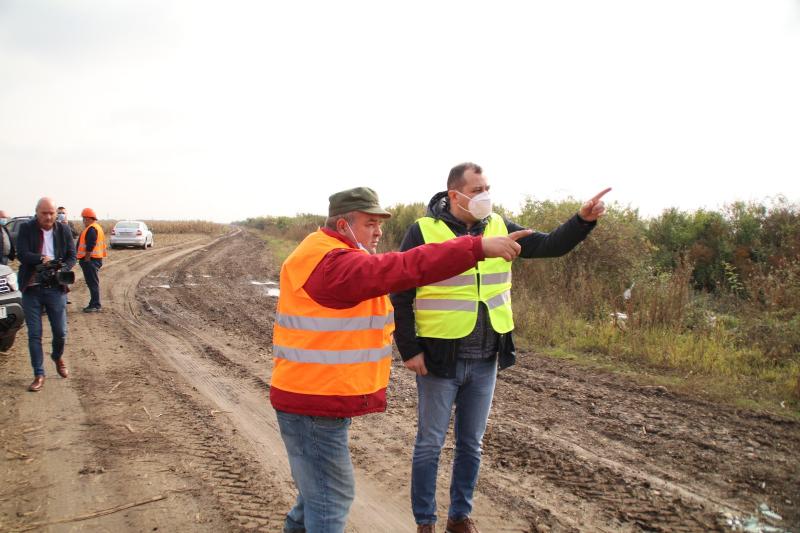 Constructorii drumului Sânmartin – Olari – Caporal Alexa, somați să realizeze lucrări de calitate