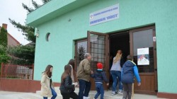 Centrul de vaccinare din Grădiște, deschis 12 ore. Programul centrelor de vaccinare din municipiul Arad